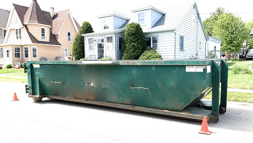 rent a residential dumpster in Milwaukee