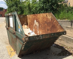 Lugger Dumpster Style